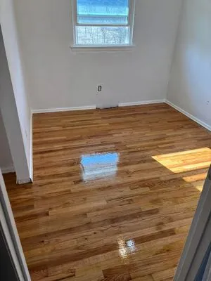 TR Painting And Hardware Floor Refinishing Logo
